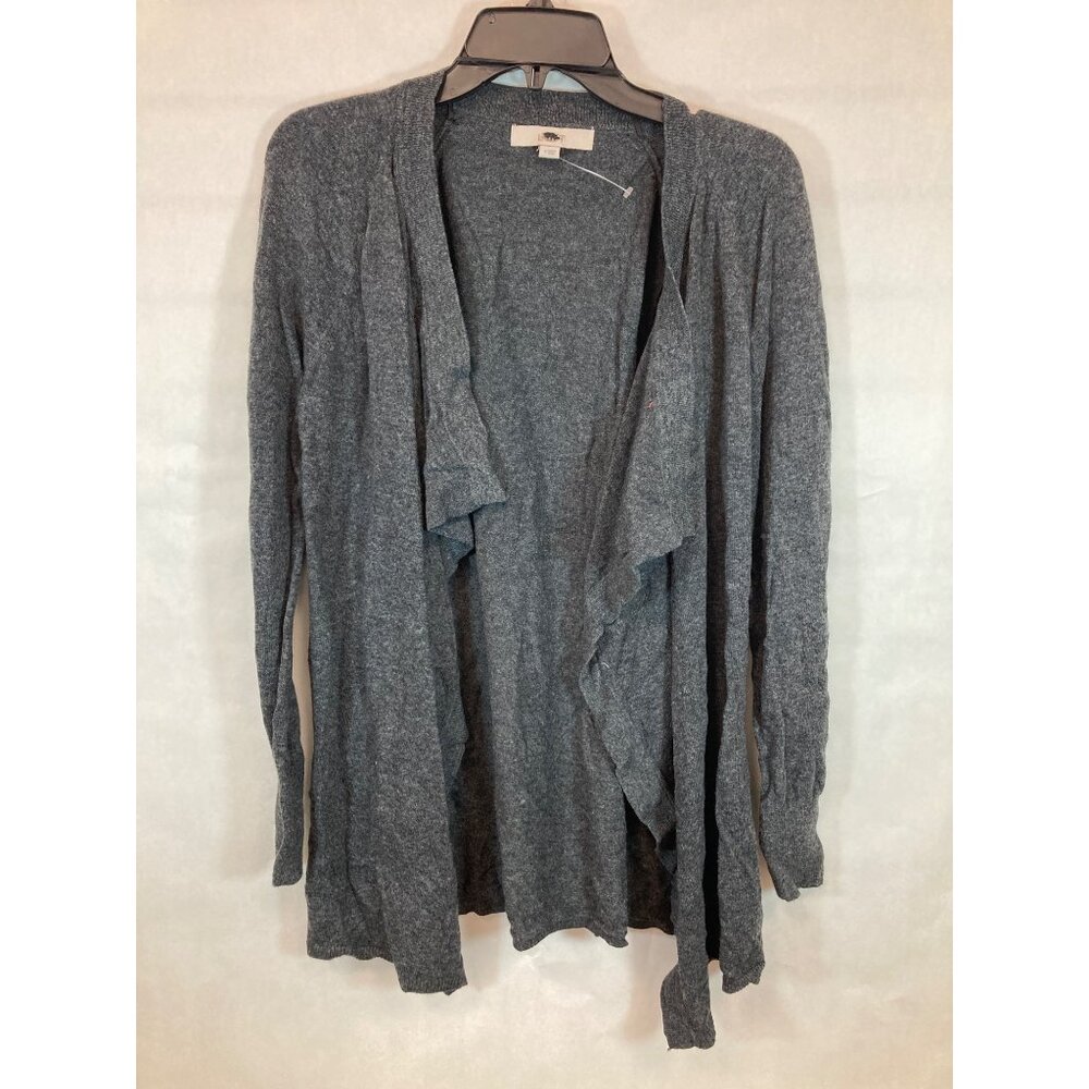 Chic Knit Elegance: Small Grey Women's Sweater - Cozy Comfort & Timeless Style